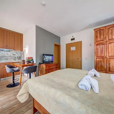 Forestside At Stream Апартамент Стойките